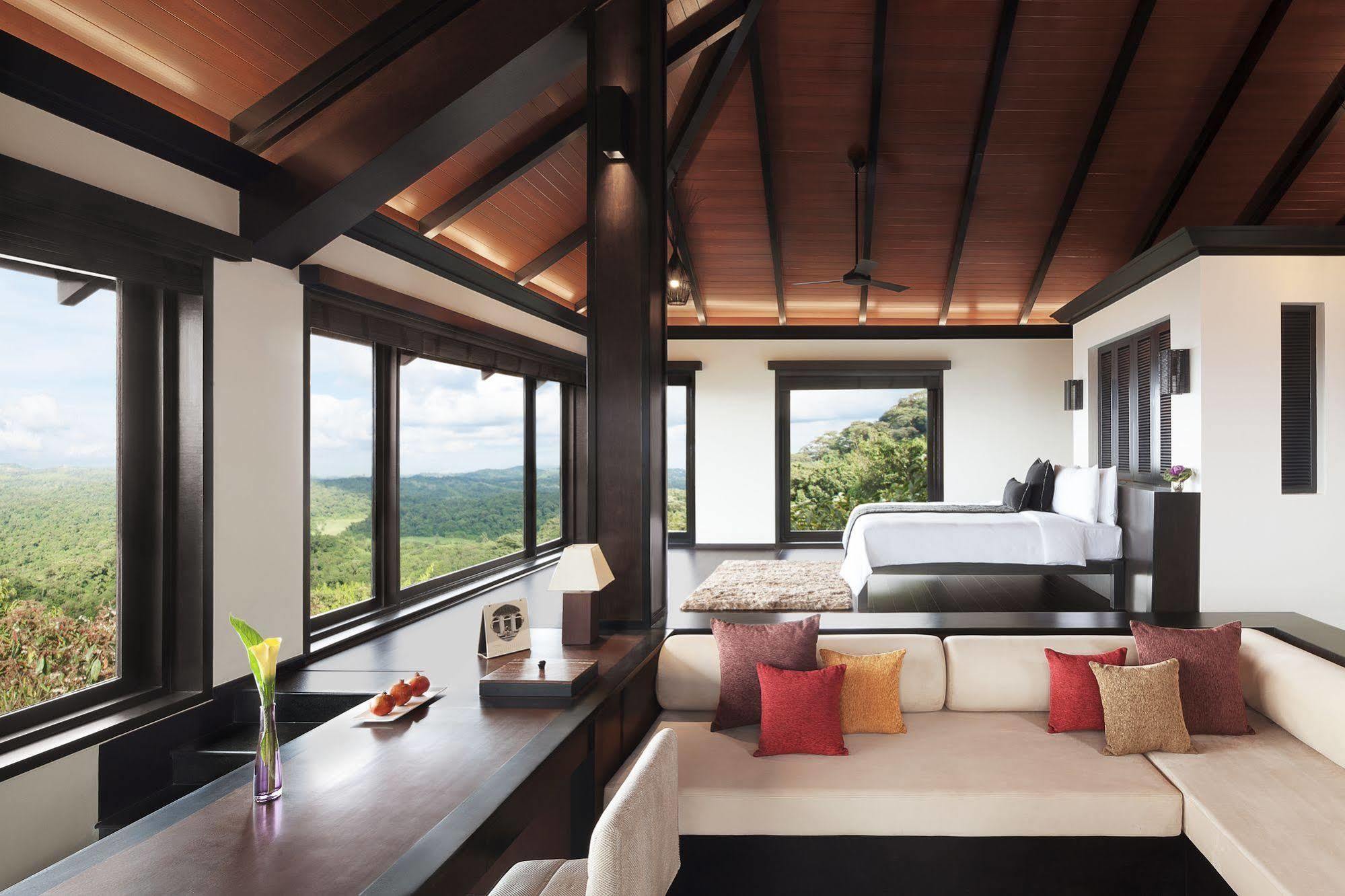 Taj Madikeri Resort & Spa Coorg Екстериор снимка
